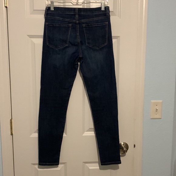 Banana Republic skinny fit dark wash sz 4 denim jeans. Excellent condition. - Picture 2 of 2